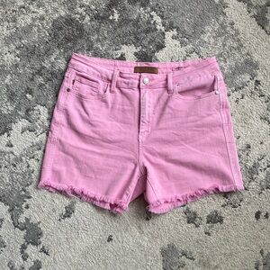 Judy Blue Mid-Rise Pink Garment Dyed Fray Hem Shorts